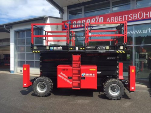Diesel Scherenarbeitsbühne 4x4 18m Arbeitshöhe